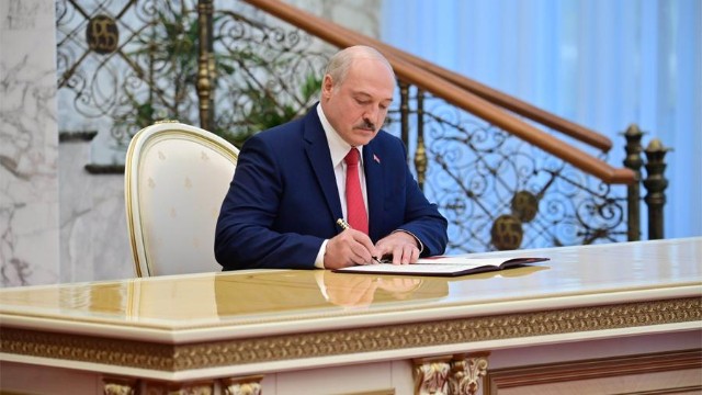 Bu ölkələr Lukaşenkonu prezident kimi tanımadılar 